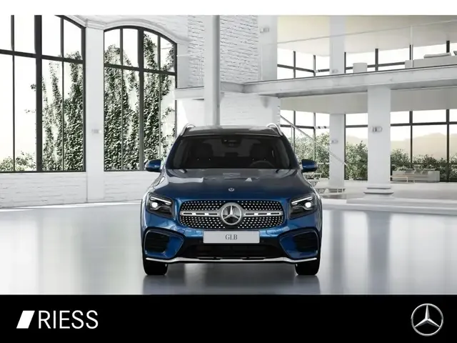 Mercedes-Benz GLB 220