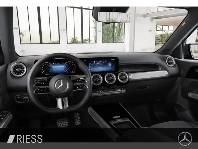 Mercedes-Benz GLB 220