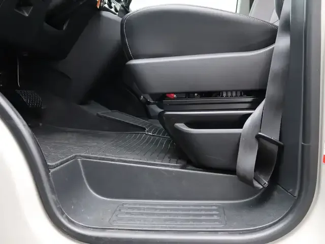 Volkswagen T6.1 California