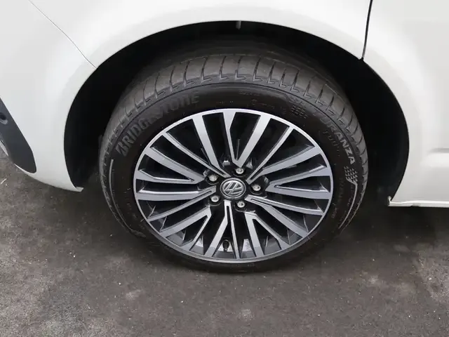 Volkswagen T6.1 California