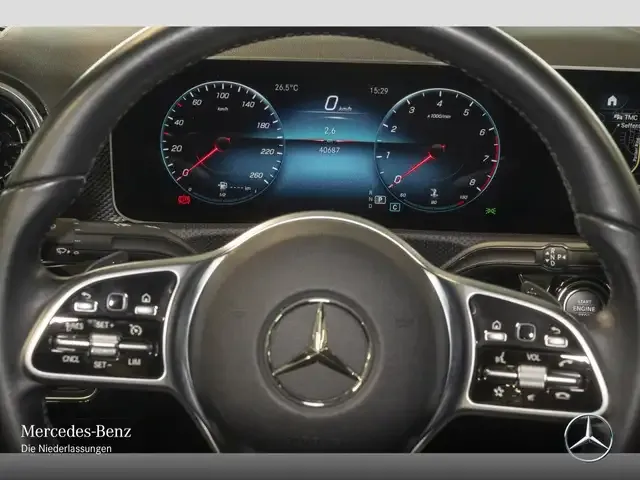 Mercedes-Benz A 200