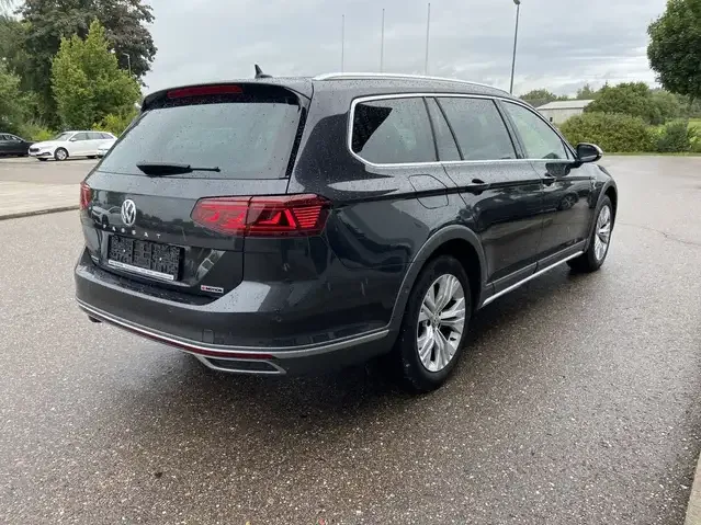 Volkswagen Passat Alltrack