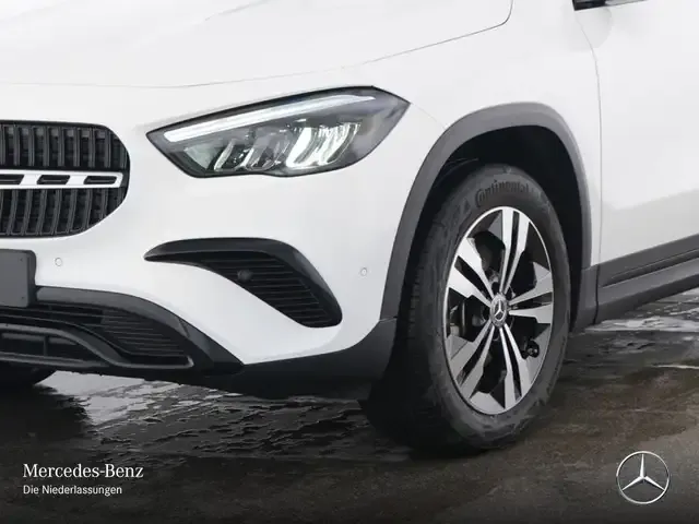 Mercedes-Benz GLA 200