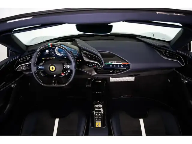 Ferrari SF90 Spider