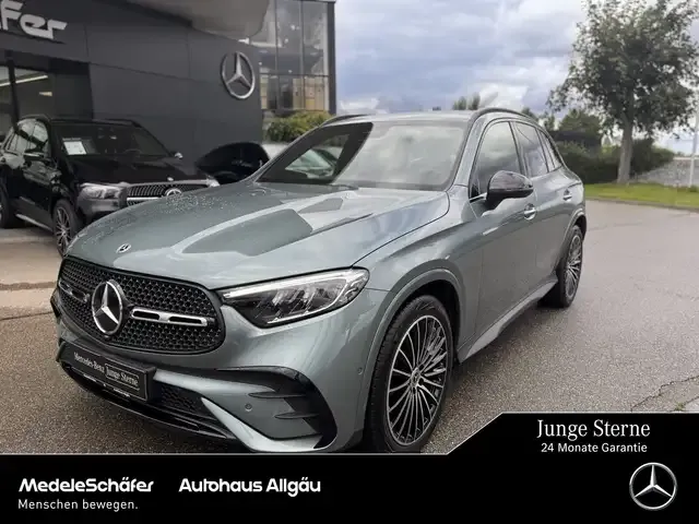 Mercedes-Benz GLC 220