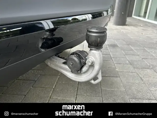 Mercedes-Benz GLB 250