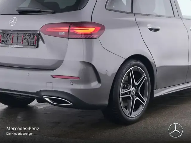 Mercedes-Benz B 200