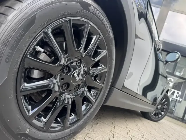 MINI One