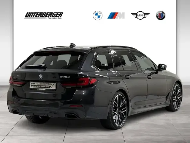 BMW 540