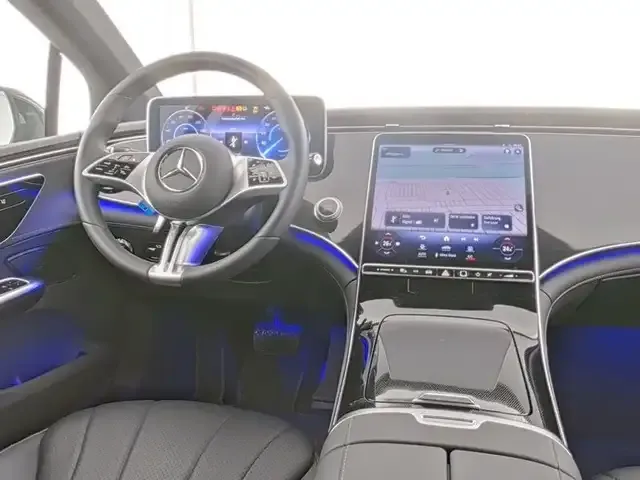 Mercedes-Benz EQE 300