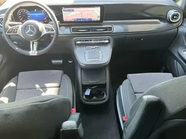 Mercedes-Benz V 250