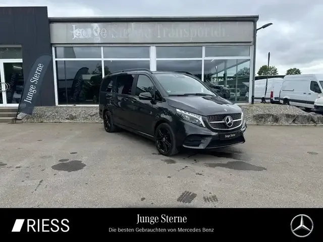 Mercedes-Benz V 250