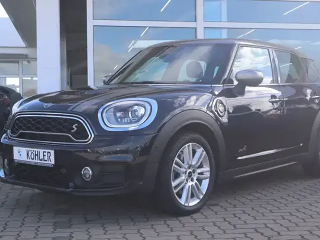 MINI Cooper SE Countryman