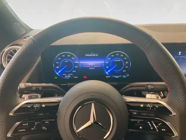 Mercedes-Benz EQA 350