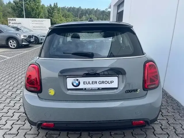 MINI Cooper SE
