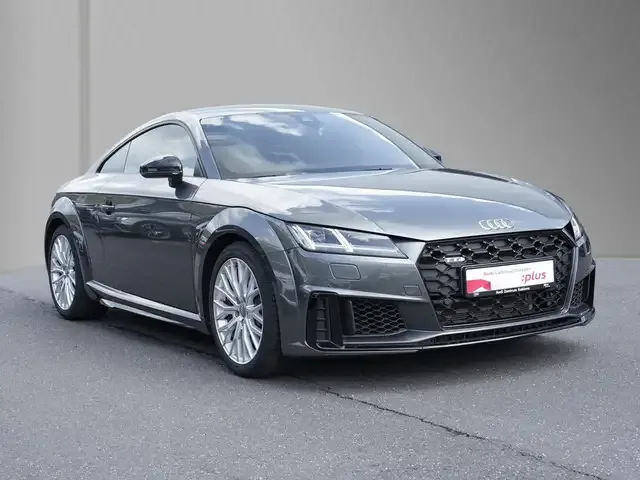 Audi TTS