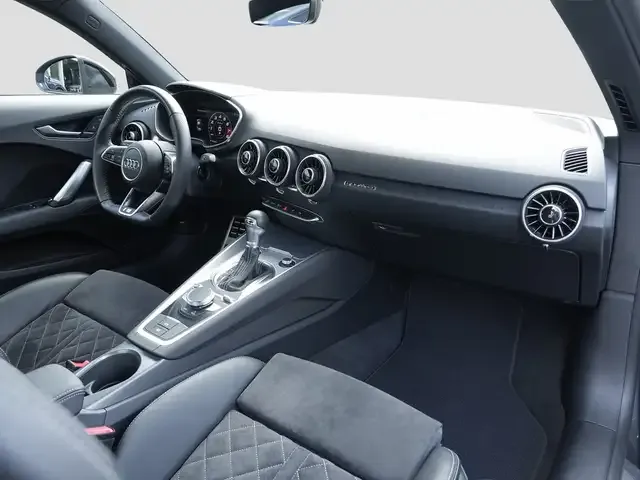 Audi TTS
