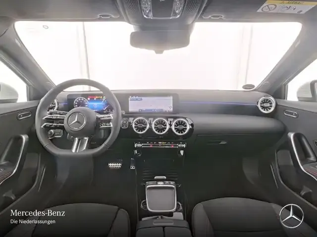 Mercedes-Benz A 220