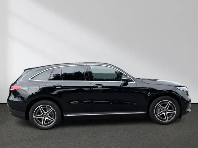 Mercedes-Benz EQC 400