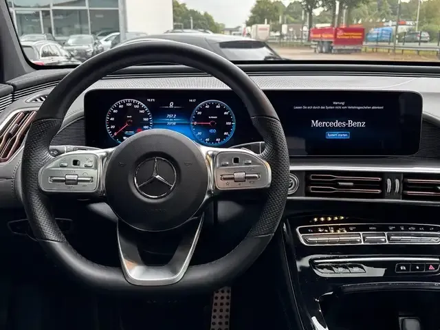 Mercedes-Benz EQC 400