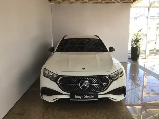 Mercedes-Benz E 300