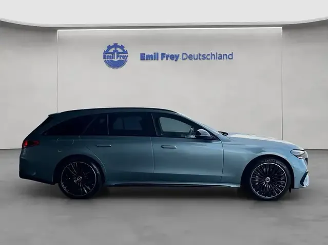 Mercedes-Benz E 300