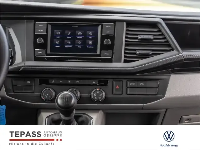 Volkswagen T6.1 Caravelle