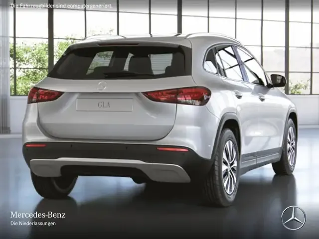 Mercedes-Benz GLA 200
