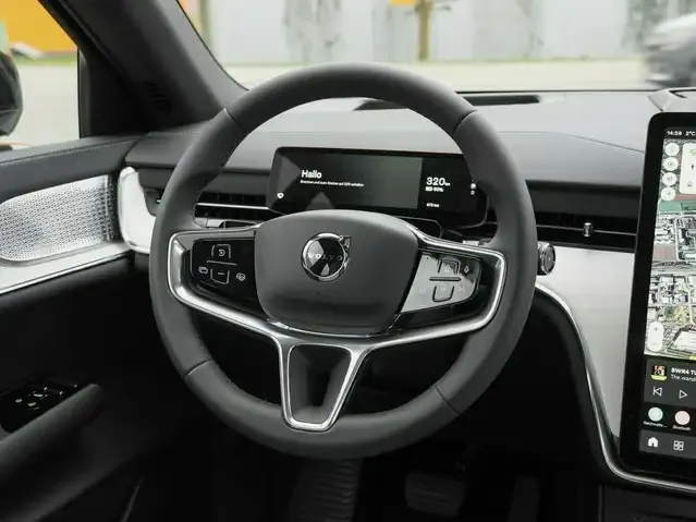 Volvo EX90