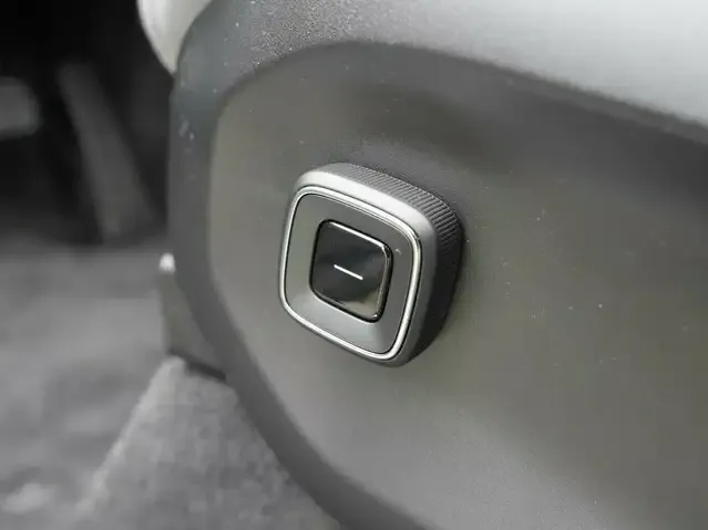Volvo EX90