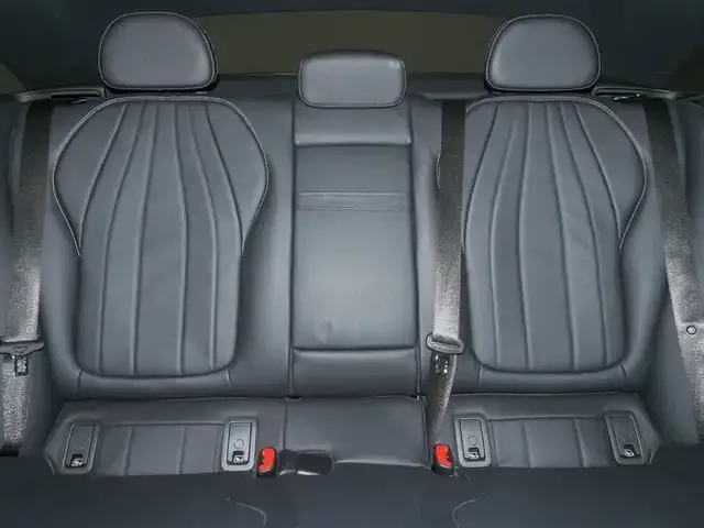 Mercedes-Benz EQE 350