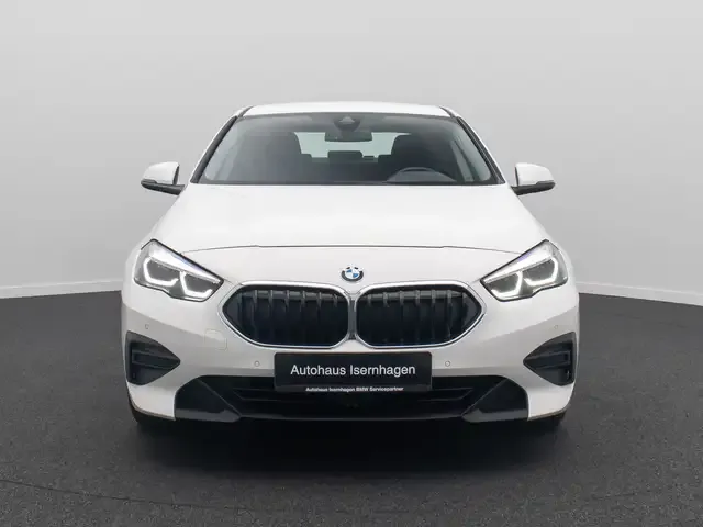 BMW 216