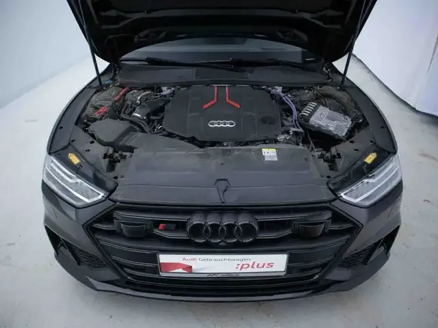 Audi S7