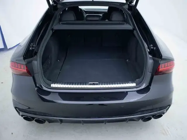 Audi S7
