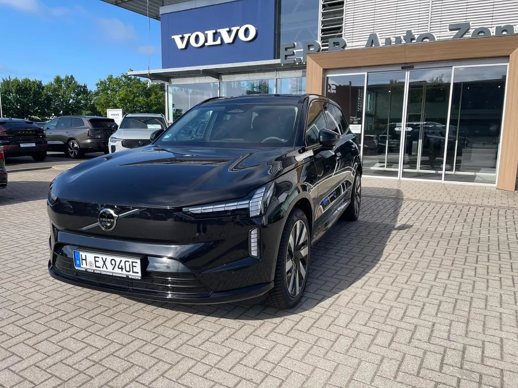Volvo EX90