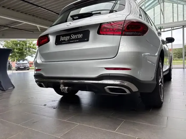 Mercedes-Benz GLC 220