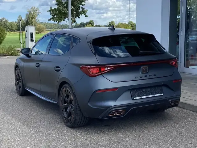 CUPRA Leon