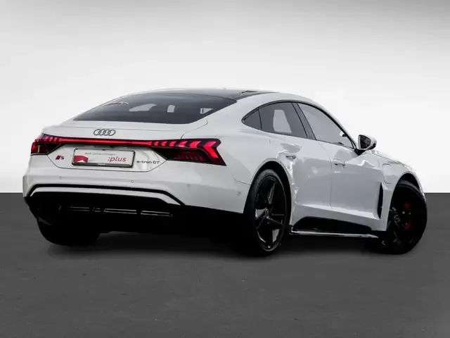 Audi e-tron GT