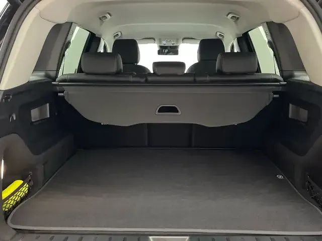 Mercedes-Benz GLB 220