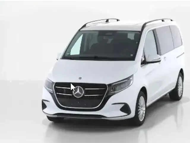 Mercedes-Benz V 220
