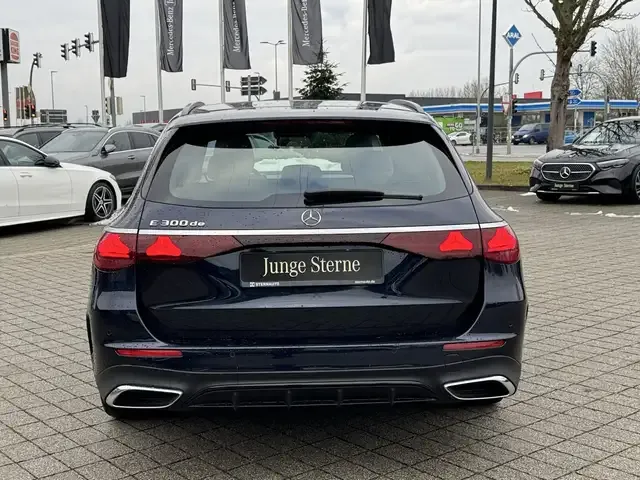 Mercedes-Benz E 300