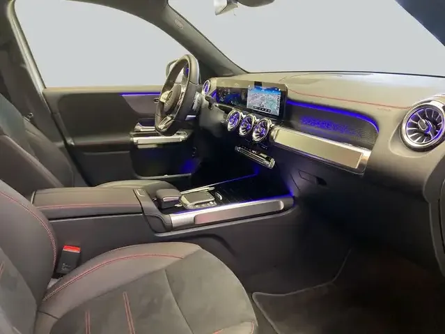 Mercedes-Benz EQB 250