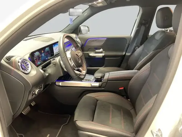 Mercedes-Benz EQB 250