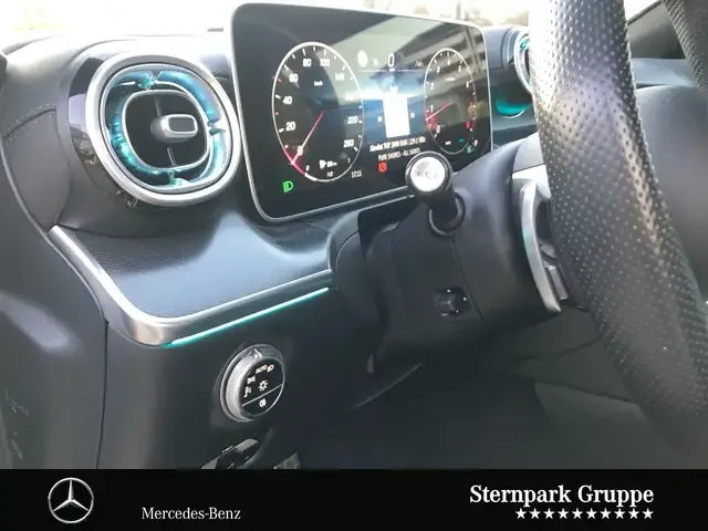 Mercedes-Benz CLE 200