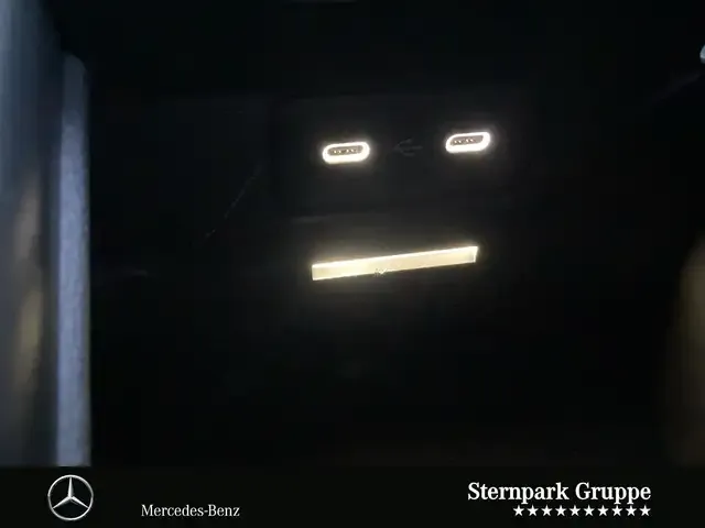 Mercedes-Benz CLE 200