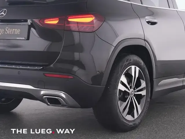 Mercedes-Benz GLA 200