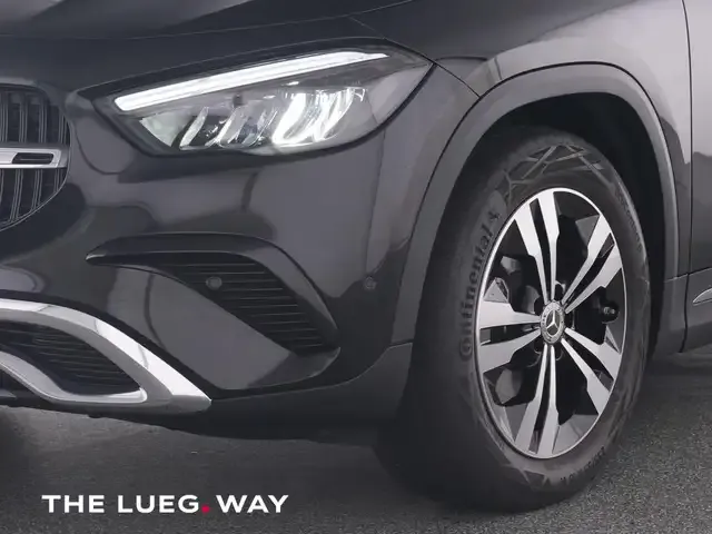 Mercedes-Benz GLA 200