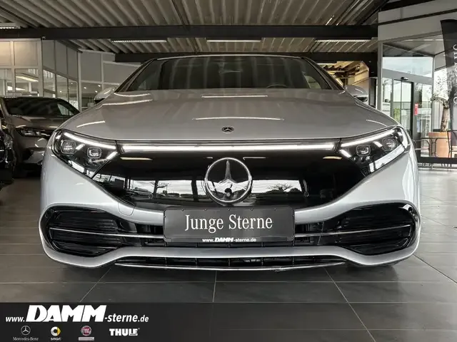 Mercedes-Benz EQS
