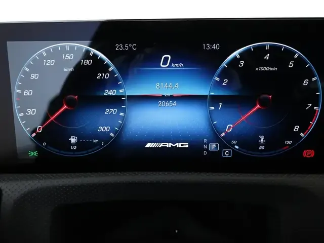 Mercedes-Benz A 45 AMG