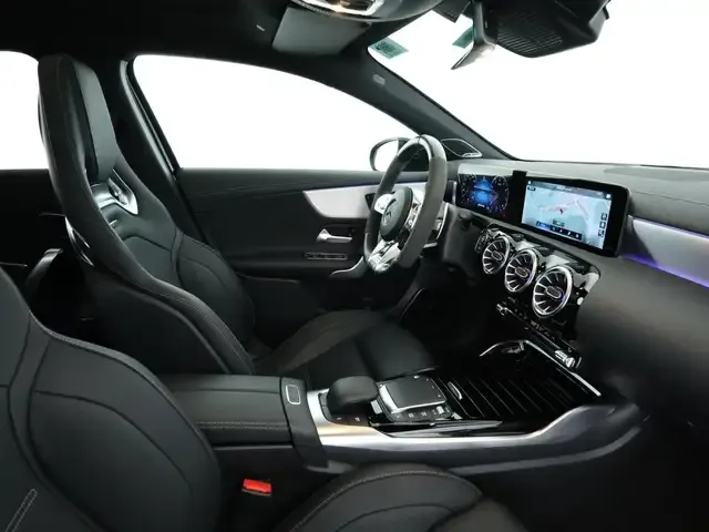 Mercedes-Benz A 45 AMG
